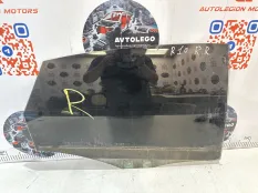 Стекло заднее правое Audi A6