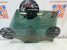 Стекло заднее правое Opel Astra