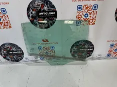 Стекло заднее правое Jaguar XE