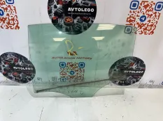 Стекло заднее левое Jaguar XE