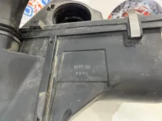 Корпус воздушного фильтра BMW 116D