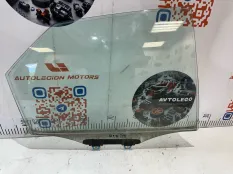 Стекло заднее правое Honda Civic