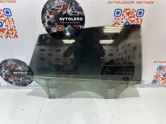 Стекло заднее правое Audi A5