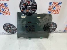 Стекло заднее левое Nissan Juke