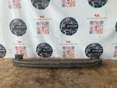 Усилитель бампера Skoda Yeti