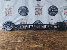 Кронштейн заднего бампера BMW 750Li