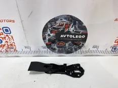 Крючок капота Audi A7