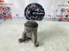 Подушка двигателя Nissan Murano