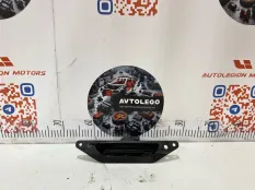 Кнопка крышки багажника Ford Escape