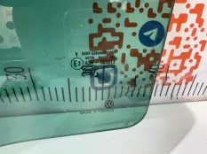 Стекло заднее левое VW Touareg