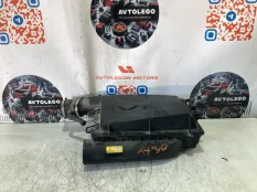 Корпус воздушного фильтра Mercedes benz GL450