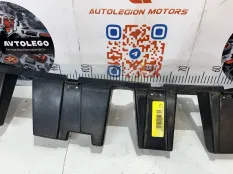 Кронштейн бампера Ford Escape
