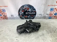 Крышка ГБЦ Infiniti QX56