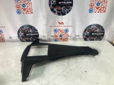 Крышка двигателя (Лобовая) Mercedes benz E500