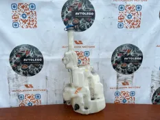 Бачок стеклоомывателя Mercedes benz R350