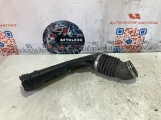 Патрубок воздушный Ford Escape