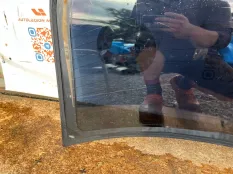 Стекло заднее Jaguar XF