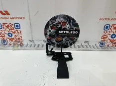 Крючок капота Audi Q5