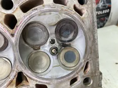 ГБЦ (Головка блока) BMW 320I