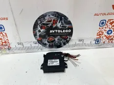 Блок управления стояночным тормозом Audi Q5