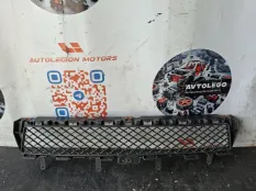 Решетка в бампер Jaguar XF