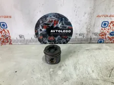 Поршень Mercedes benz R350