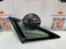 Форточка левая Audi A6