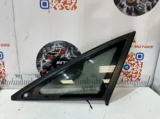 Форточка правая Audi A6