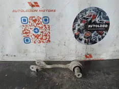 Рычаг задний левый Jaguar XF