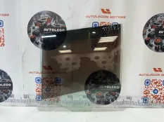 Стекло заднее левое BMW X1