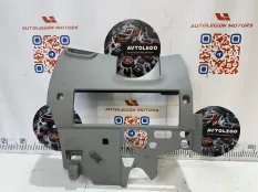 Накладка торпедо Audi A6