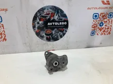 Натяжитель ремня генератора Mercedes benz R350