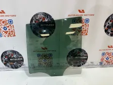 Стекло заднее левое BMW X3