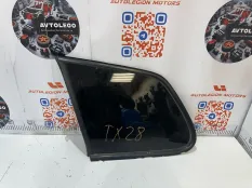 Форточка левая VW Touareg