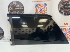 Форточка левая Mercedes benz GL450