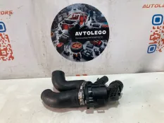 Корпус термостата Jaguar XJL