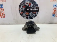 Кронштейн КПП Volvo XC60