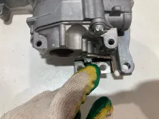 Масляный насос Mercedes benz ML320