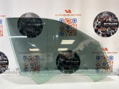 Стекло переднее правое BMW X5