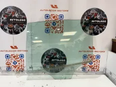 Стекло заднее левое BMW 550I