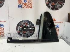 Форточка правая VW Passat CC