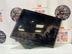 Стекло заднее левое Mercedes benz GL450