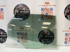 Стекло заднее правое Audi A6