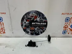 Датчик уровня топлива Mercedes benz C300