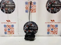 Замок двери задний правый Volvo S60