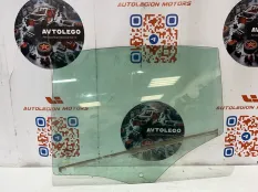 Стекло заднее левое Volvo S60