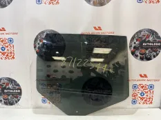 Стекло заднее правое Jeep Grand Cherokee