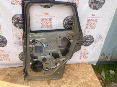Дверь Ford Escape