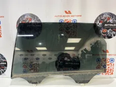 Стекло заднее левое Infiniti JX35