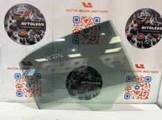 Стекло заднее правое Mercedes benz E350